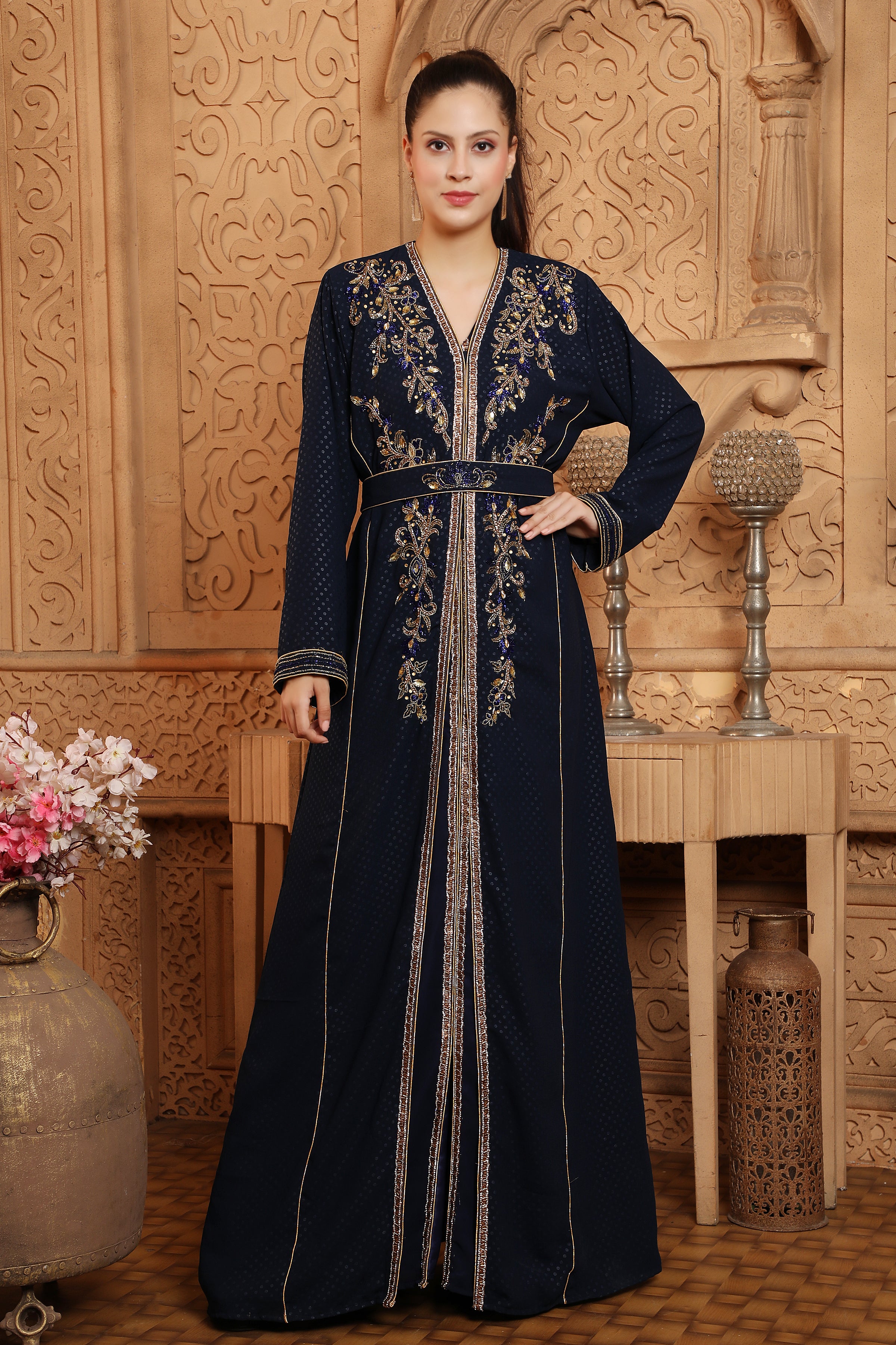 Morrocan kaftan/caftan hot dress fancy embroidered gown