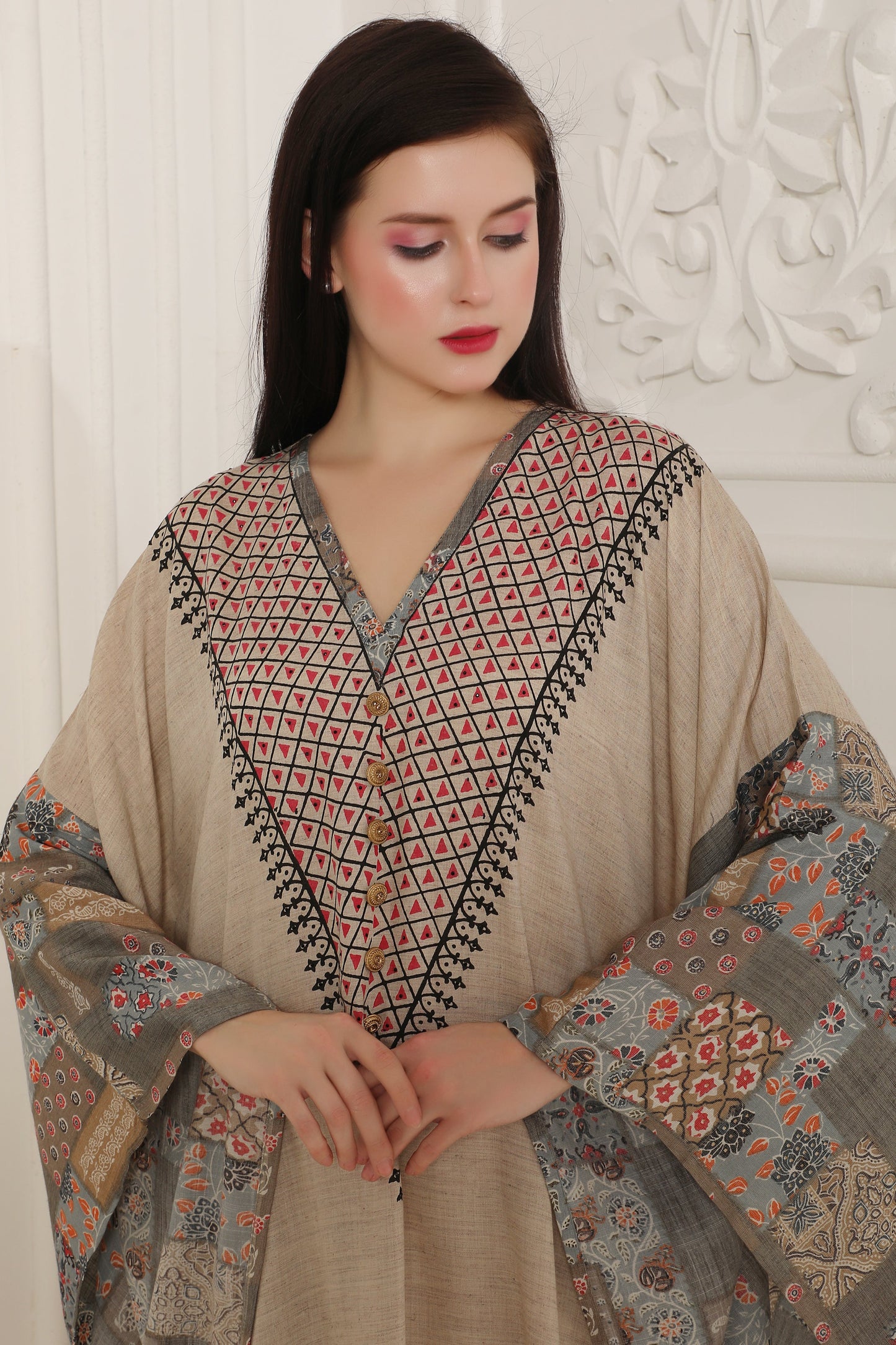 Embroidered neckline Dubai Kaftan Farasha Long Maxi with Digital Print