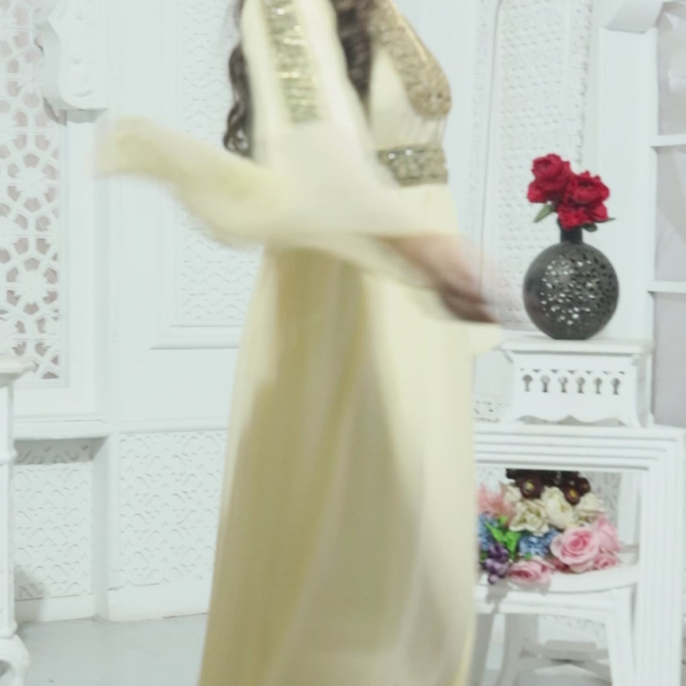 
                  
                    Load and play video in Gallery viewer, Turkish Kaftan Designer Khaleeji Thobe Caftan
                  
                