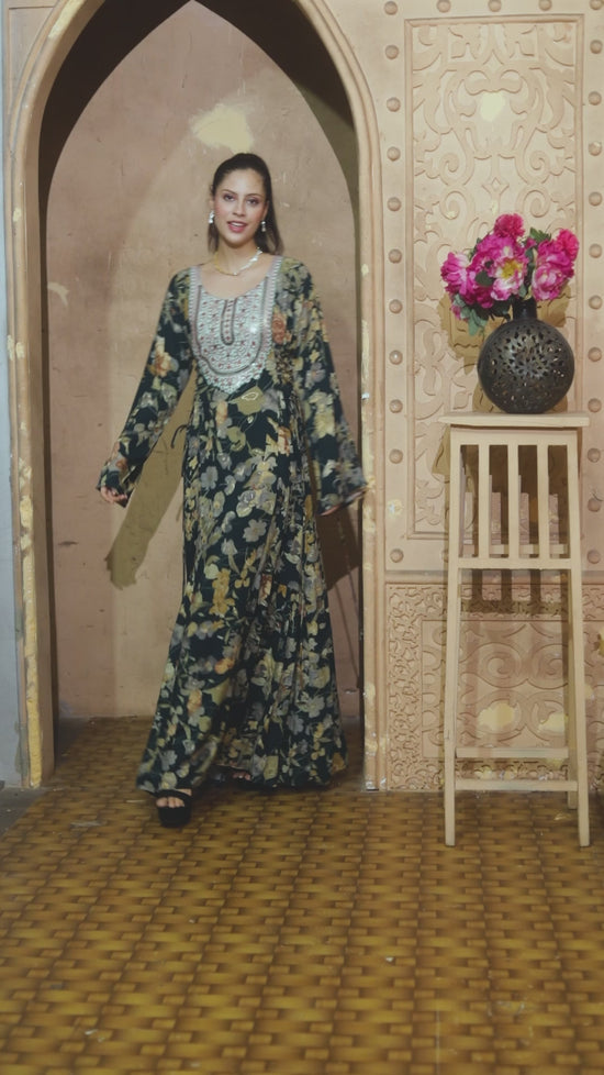 Charger et lire la vidéo dans la visionneuse de la Galerie, Designer Mukhawar style Caftan Jalabiya Gown
